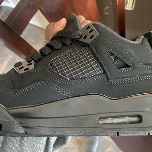Barely worn(no box)
